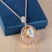 Load image into Gallery viewer, Crystal Stone Chain Neckless