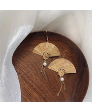 Load image into Gallery viewer, Goldfish Dangle Earrings