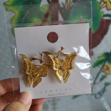 Load image into Gallery viewer, Goldfish Dangle Earrings