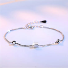 Load image into Gallery viewer, Elegant Chain Bracelet
